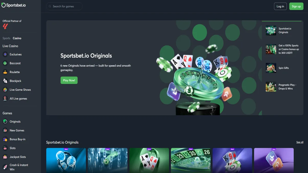 Screenshot of the Sportsbet.io crypto casino homepage.